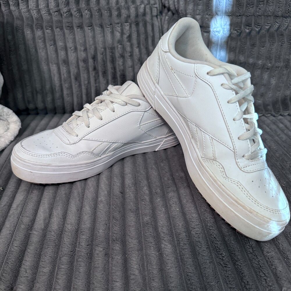 Reebok Club MEMT Bold White True Grey Sneakers Womens 7.5